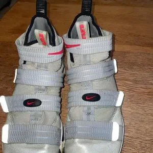 Nike | Shoes | Nike Lebron Soldier 1 Flyease Shoes In Wolf  display picture 3